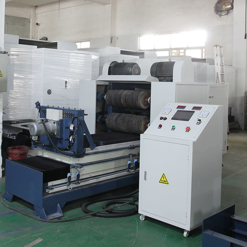 Macchina di lucidatura automatica di tubi 32 mm 12,2 kW 2000 mm per alta produttività