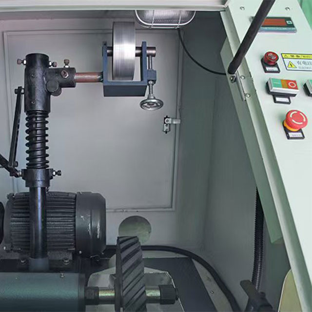 Metalli industriali in acciaio inossidabile tubo di buffing n. 4 Hairline Finishing Round Tube Plate Grinding Polishing Machine