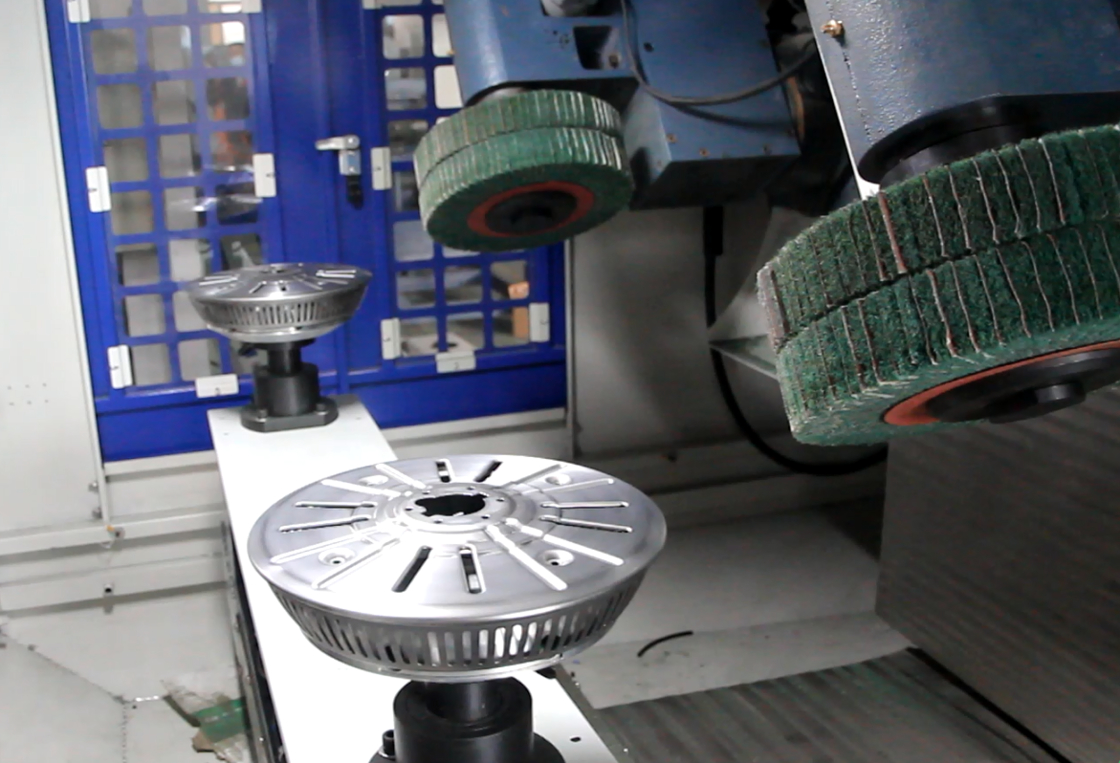 JINZHU CNC Lucidatrice a 5 assi Cnc Superficie 5 assi Utensili per lucidatura metalli Tornio Cnc per metallo